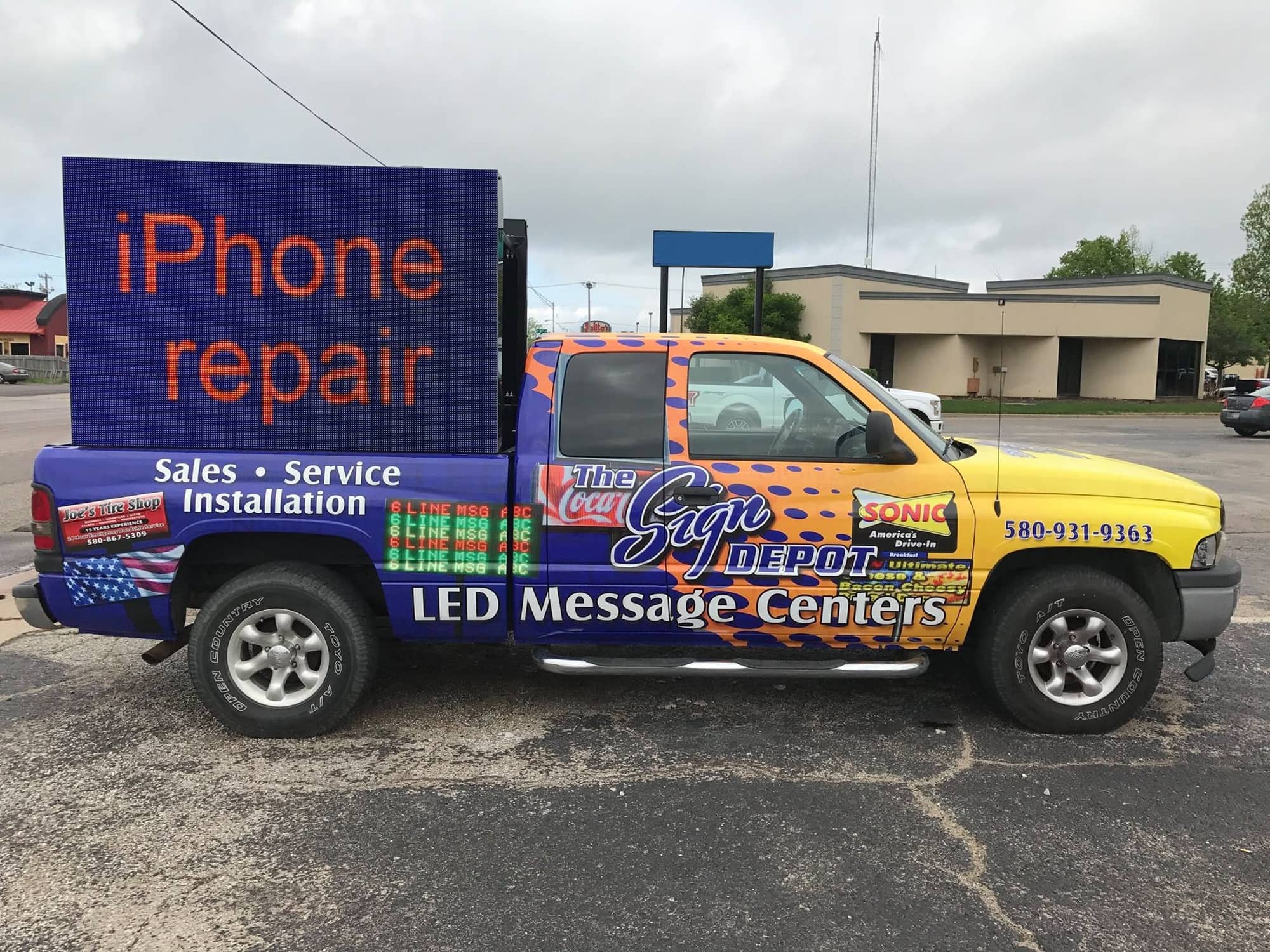 Electronic Message Centers